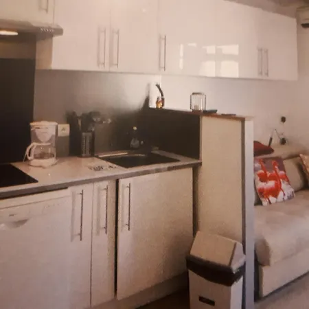 Magnifique Les Pieds Dans L'eau Presqu'ile De Giens